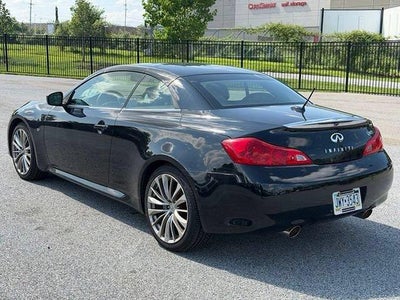2014 INFINITI Q60 Convertible 2dr