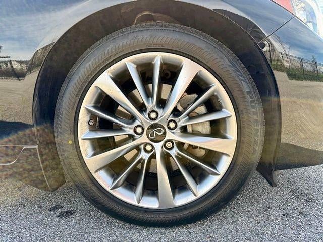 2023 INFINITI Q50 LUXE AWD