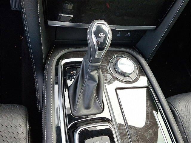 2024 INFINITI QX80 SENSORY AWD