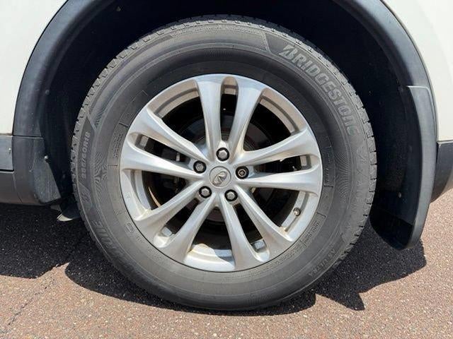 2014 INFINITI QX70 AWD 4dr