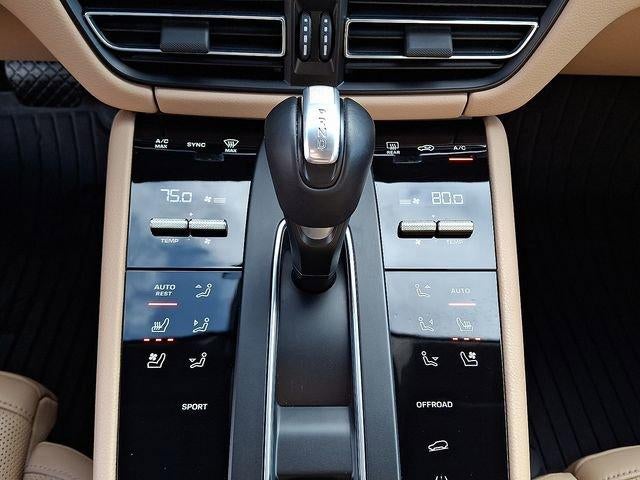 2023 Porsche Macan T AWD