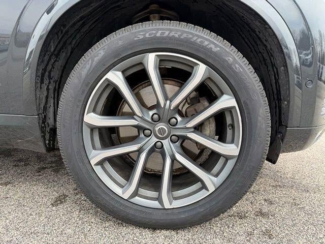 2017 Volvo XC90 T6 AWD 7-Passenger Momentum