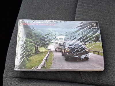 2024 RAM 1500 Classic Warlock 4x4 Crew Cab 5'7" Box