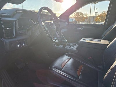 2022 GMC Sierra 1500 Crew Cab Standard Box 4-Wheel Drive AT4