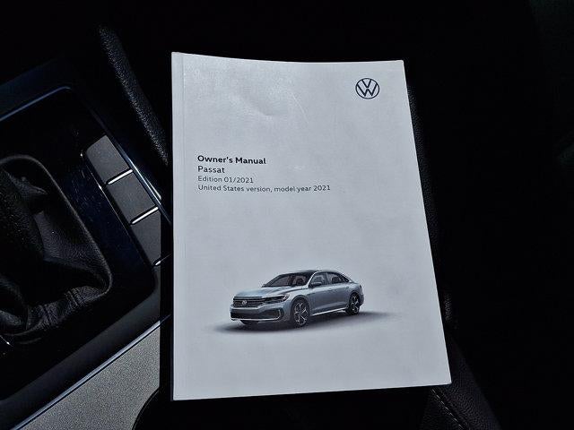 2021 Volkswagen Passat 2.0T SE Auto