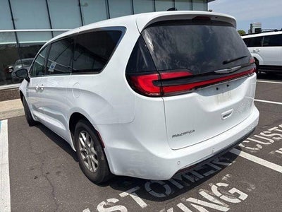 2024 Chrysler Pacifica Touring L FWD