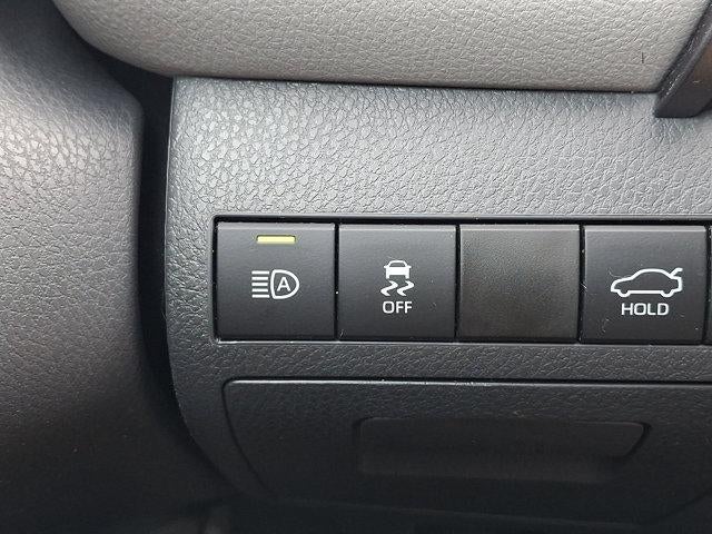 2024 Toyota Camry LE Auto (Natl)