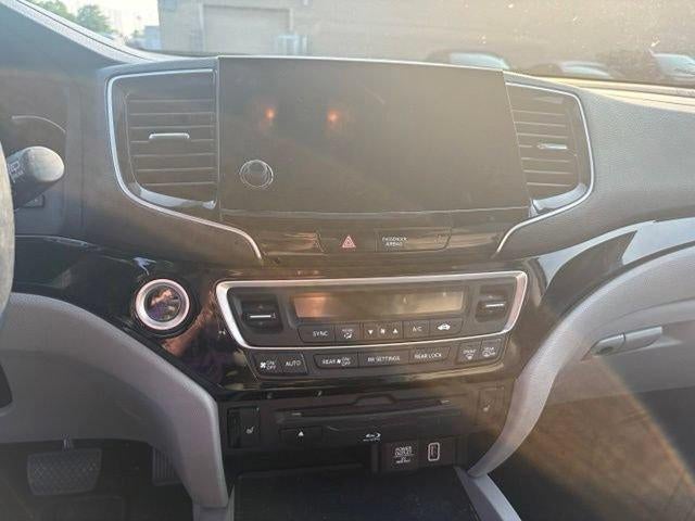 2019 Honda Pilot Touring 8-Passenger AWD