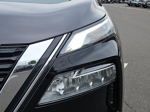2021 Nissan Rogue AWD SV
