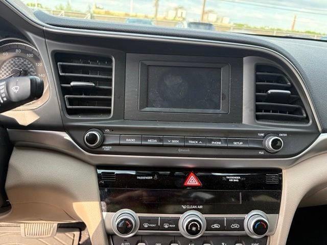 2020 Hyundai ELANTRA SE IVT