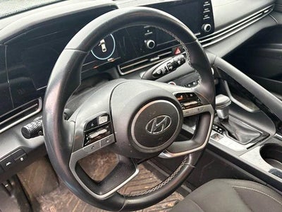2021 Hyundai ELANTRA SEL IVT
