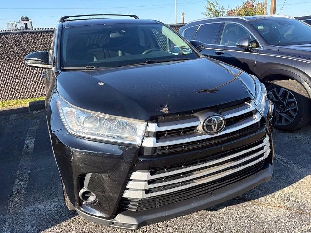 2019 Toyota Highlander LE V6 AWD (SE)