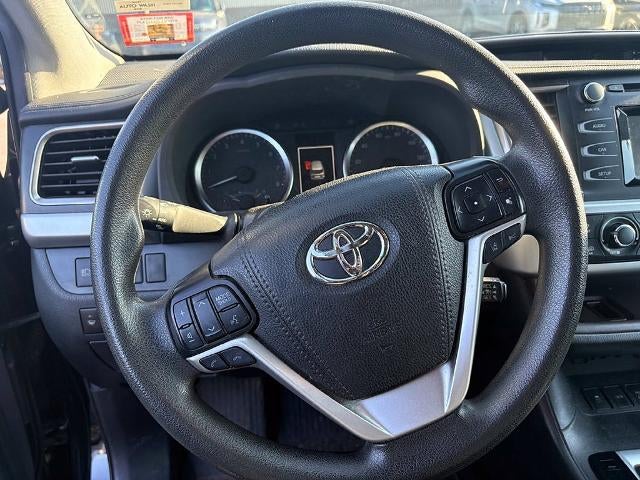2019 Toyota Highlander LE V6 AWD (SE)