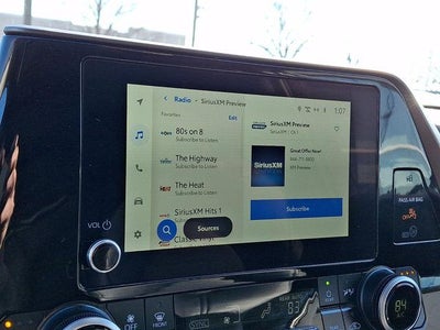 2025 Toyota Highlander XLE AWD (Natl)