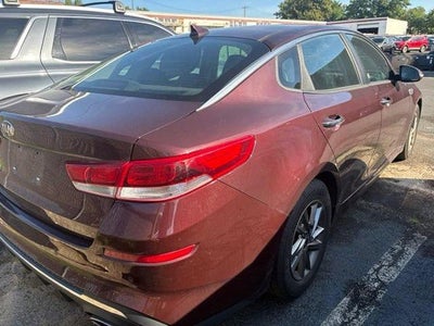 2019 Kia Optima LX Auto