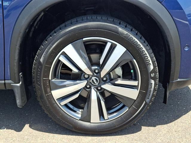 2022 Nissan Rogue AWD Platinum