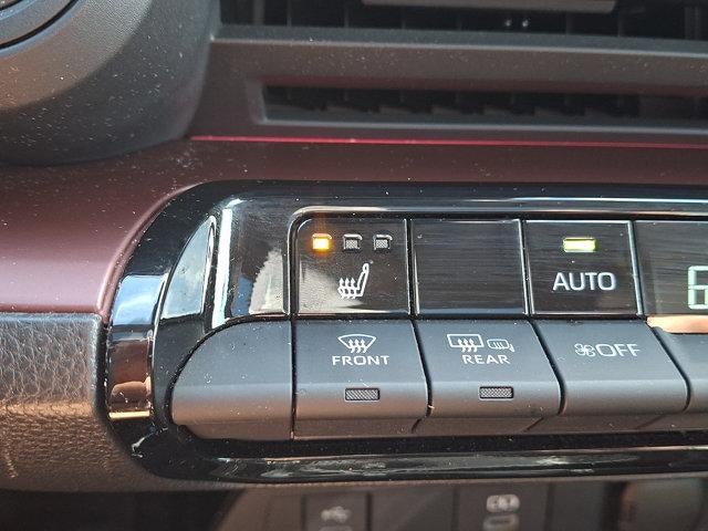 2024 Toyota Prius Prime XSE (Natl)