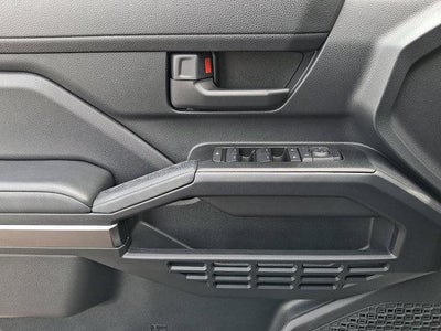 2025 Toyota 4Runner SR5 4WD (GS)