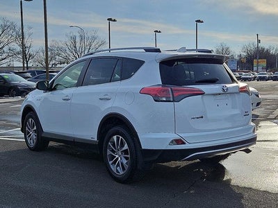 2017 Toyota RAV4 Hybrid XLE AWD (Natl)