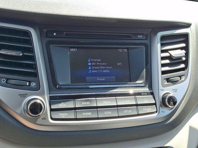 2016 Hyundai TUCSON AWD 4dr SE