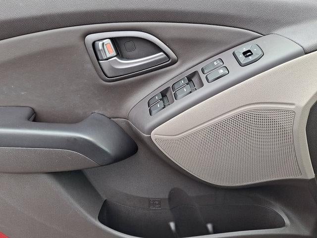 2014 Hyundai TUCSON FWD 4dr SE