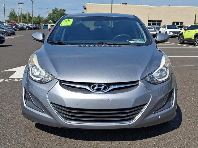 2016 Hyundai ELANTRA 4dr Sdn Auto SE
