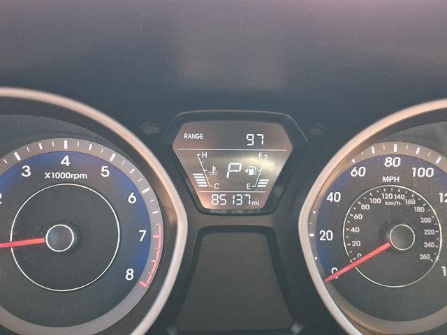 2016 Hyundai ELANTRA 4dr Sdn Auto SE