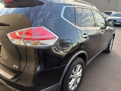 2016 Nissan Rogue FWD 4dr SV