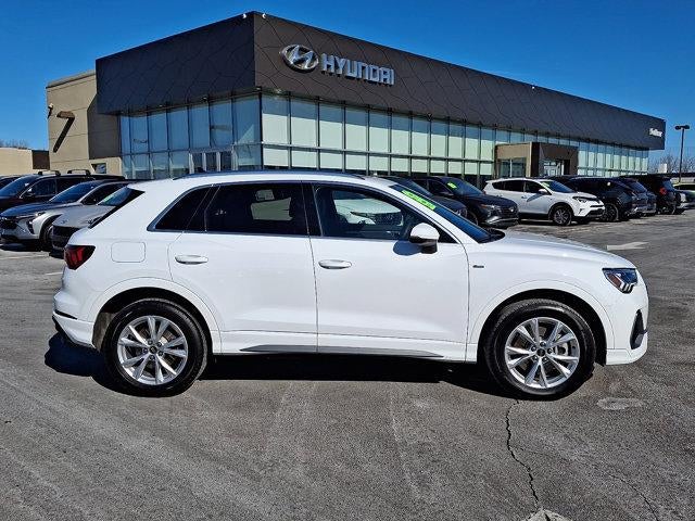 2025 Audi Q3 S line Premium 45 TFSI quattro